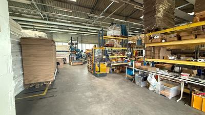 Foto - 11 Zimmer Halle zum Kaufen in Garbsen