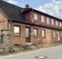 GROßES ANWESEN - 3 BAUOPTIONEN IN BETZENDORF