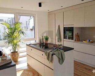 TRÄUMEN UND WOHNEN MIT STIL - 1.650,00&nbsp;EUR &nbsp;pro&nbsp; Monat Kaltmiete, ca.&nbsp; 111,00&nbsp;m&sup2;&nbsp;Wohnfl&auml;che in Goldbach (PLZ: 63773)