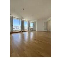 URBAN WOHNEN, GRÜN GENIEßEN IM DACHGESCHOSS - Berlin-Friedrichshain