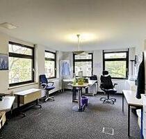 IHR NEUES ARBEITSUMFELD - 2.185,00 EUR  pro  Monat Kaltmiete, ca.  140,00 m² in Neuried (PLZ: 82061)