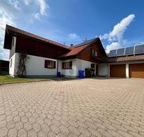 SEHR GEPFLEGT, VIEL PLATZ IN RUHIGER LAGE - Weitnau