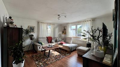 Foto - EINLADENDES ZUHAUSE ZUM WOHLFÜHLEN