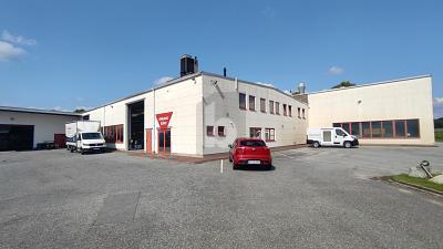 Foto - LUKRATIVE LACKIEREREI SUCHT NACHFOLGER