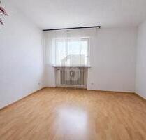 WG ZIMMER, AB SOFORT FREI - 300,00&nbsp;EUR &nbsp;pro&nbsp; Monat Kaltmiete, ca.&nbsp; 12,00&nbsp;m&sup2;&nbsp;Wohnfl&auml;che in Stuttgart Freiberg (PLZ: 70437)