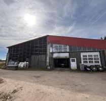 RAUM ZUM LEBEN - MIT GARAGE DER EXTRAKLASSE - Kassow