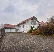IHR HAUS MIT POTENZIAL FÜR INDIVIDUELLE WÜNSCHE - Frontenhausen