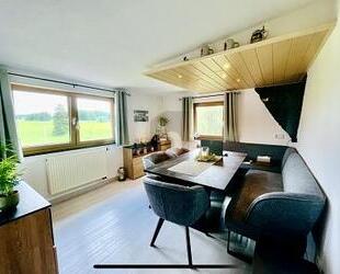 GEMÜTLICH MIT TRAUMHAFTER AUSSICHT - Maierhöfen