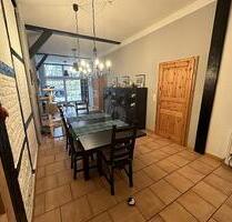 HISTORISCHES BAUERNHAUS MIT AUSBAURESERVE - Lübeck