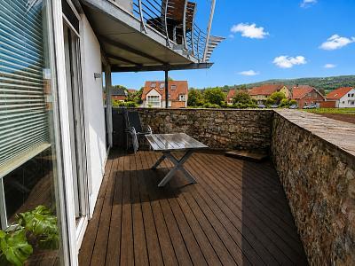 Foto - WOHNTRAUM MIT GROßEM BALKON AM DORFRAND!