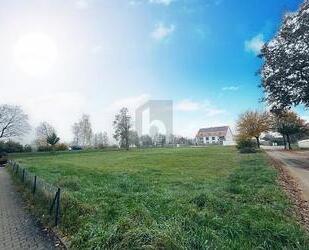 VIEL PLATZ FÜR IHREN TRAUM - ca.  1.122,00 m² in Aichach (PLZ: 86551)