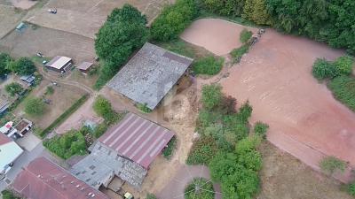 Foto - PFERDEHALTUNG MIT GROßEM GRUNDSTÜCK