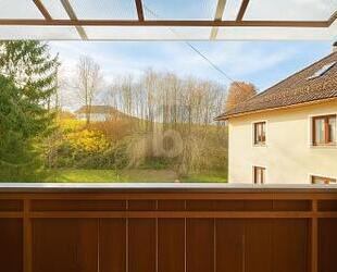 HELLER TRAUM MIT BALKON, GARTEN UND GARAGE - Miesbach