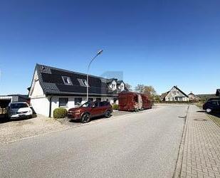 SANIERT MIT VIEL PLATZ UND MÖGLICHKEITEN - Immenstedt