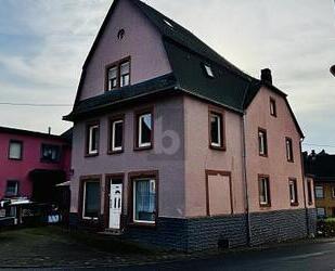 PREISATTRAKTIVES OBJEKT - IDEALE FÜR HEIMWERKER - Bausendorf