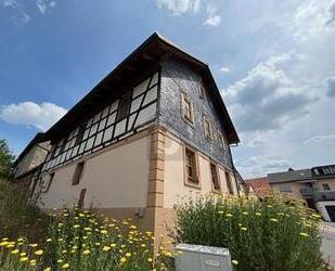 GEMÜTLICH, LÄNDLICH MIT GROßER SCHEUNE - Seßlach