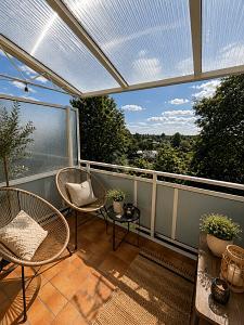 Foto - WOHNEN MIT BALKON & BLICK INS GRÜNE!