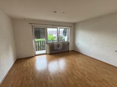 Foto - 10 Zimmer Mehrfamilienhaus, Wohnhaus in Alteglofsheim