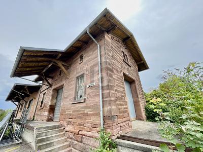Foto - HISTORISCHE BAHNHOFHALLE AUCH FÜR GASTROBETRIEB
