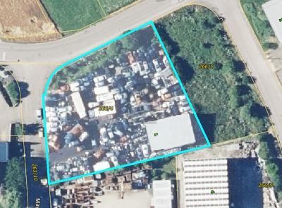 Foto - GROßZÜGIG MIT HALLE UND SCHROTTPLATZ LIZENZ