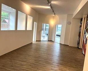 HELLE UND FREUNDLICHE ARBEITSRÄUME - Hamburg