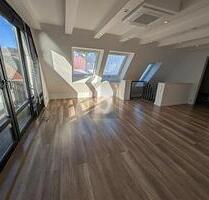 MODERN WOHNEN MIT WINTERGARTEN, GARAGE, EBK - Wiesbaden