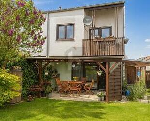 SONNIGE WOHNATMOSPHÄRE MIT BALKON UND GARAGE - Großkugel