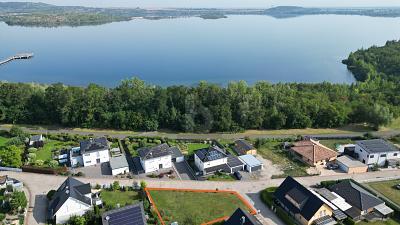 Foto - TOP ERSCHLOSSENES GRUNDSTÜCK NAHE WASSER