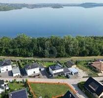 TOP ERSCHLOSSENES GRUNDSTÜCK NAHE WASSER - Braunsbedra