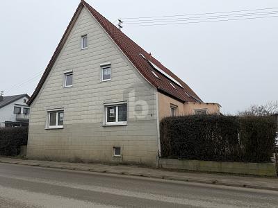 Foto - GROßE SCHEUNE, GARAGE & WOHNEN AUF VIEL GRUND