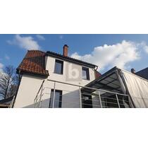 MODERNISIERTES EINFAMILIENHAUS MIT SONNIGEM GARTEN - Villingen-Schwenningen