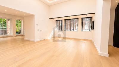 Foto - 6 Zimmer Einfamilienhaus zum Kaufen in Hamburg Wellingsbüttel