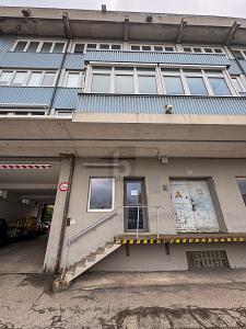 Foto - BÜRO IN ZENTRALER LAGE - 1.325,50 EUR  pro  Monat Kaltmiete, ca.  240,00 m²