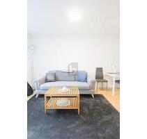 HELLE UND FREUNDLICHE ATMOSPHÄRE - Augsburg