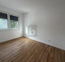 MODERN WOHNEN MIT CHARAKTER - 1.400,00&nbsp;EUR &nbsp;pro&nbsp; Monat Kaltmiete, ca.&nbsp; 80,00&nbsp;m&sup2;&nbsp;Wohnfl&auml;che in Düsseldorf (PLZ: 40627)
