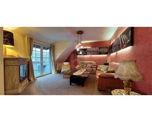 VOLLAUSGESTATTET UND BEREIT - 1.350,00 EUR  pro  Monat Kaltmiete, ca.  80,00 m² Wohnfläche in Berlin-Weißensee (PLZ: 13086)