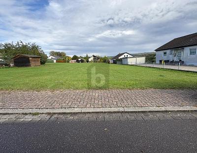 Foto - BAUEN SIE IHRE ZUKUNFT  ERSCHLOSSEN & NATURNAH !