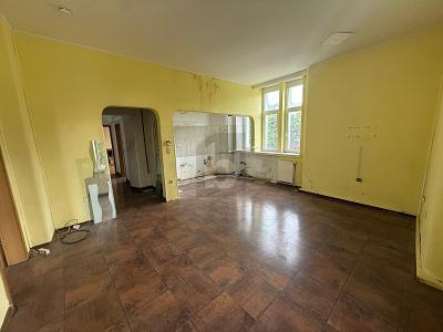 Foto - RENOVIERUNGSBEDÜRFTIG MIT VIEL POTENZIAL