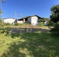 GELEGENHEIT MIT POTENTIAL - ca.&nbsp; 580,00&nbsp;m&sup2;&nbsp;Wohnfl&auml;che in Baden-Baden (PLZ: 76532)