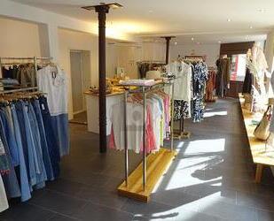 LADENLOKAL MIT FLAIR - 1.000,00 EUR  pro  Monat Kaltmiete, ca.  68,00 m² in Herrenberg (PLZ: 71083)