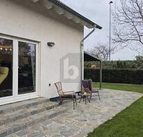 MODERNES WOHNEN TRIFFT GRÜNE OASE - Rielasingen-Worblingen