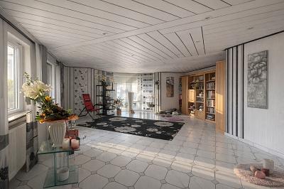 Foto - 9 Zimmer Mehrfamilienhaus, Wohnhaus zum Kaufen in Bad Emstal