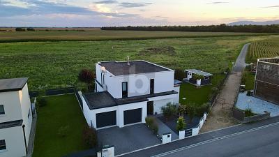 Foto - IHR TRAUM AN DER DEUTSCH-FRANZÖSISCHEN GRENZE