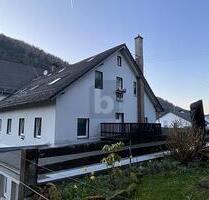 GEWERBE,WOHNEN UND VERMIETEN - 685.000,00&nbsp;EUR Kaufpreis, ca.&nbsp; 354,00&nbsp;m&sup2;&nbsp;Wohnfl&auml;che in Höfen an der Enz (PLZ: 75339)