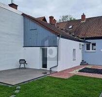 RENOVIERT IN BESTLAGE - 1.450,00&nbsp;EUR &nbsp;pro&nbsp; Monat Kaltmiete, ca.&nbsp; 91,00&nbsp;m&sup2;&nbsp;Wohnfl&auml;che in Mannheim (PLZ: 68305)