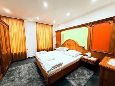 Foto - 16 Zimmer Mehrfamilienhaus, Wohnhaus zum Kaufen in Kulmbach