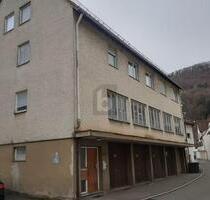 IDEALE KOMBINATION AUS ARBEIT & LEBEN - Bad Urach