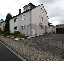 CHARMANT MIT GARTEN - 495.000,00&nbsp;EUR Kaufpreis, ca.&nbsp; 122,00&nbsp;m&sup2;&nbsp;Wohnfl&auml;che in Duisburg (PLZ: 47249)