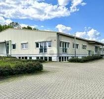 LANGFRISTIG VERMIETETES INDUSTRIEOBJEKT NAHE A81 - Villingen-Schwenningen