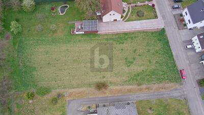 Foto - ERSCHLOSSEN, 1100 M² BAULAND, TOLLE LAGE